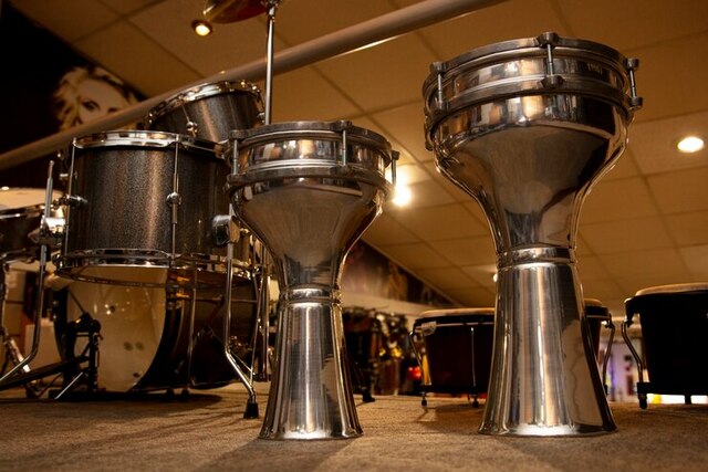Drum (33) display